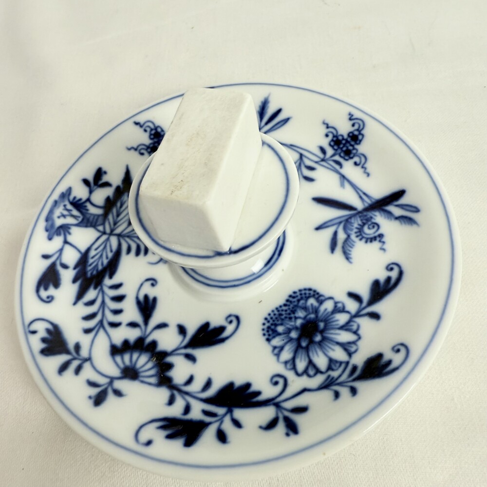 Antique Meissen Blue Onion Porcelain Matchbox Holder Traditional Germany - Picture 4 of 12